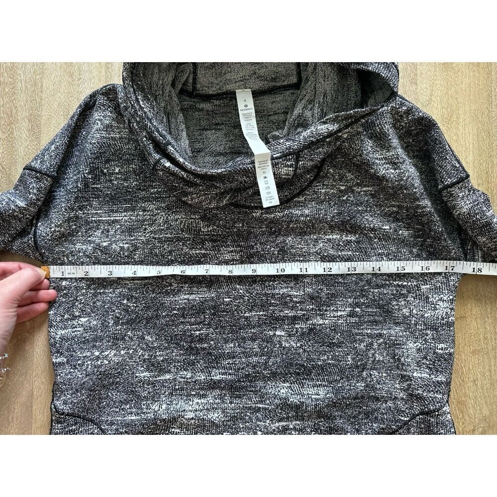 Lululemon Forever Endeavour Long Sleeve Hoodie Rush Jacquard Black White Size 4 - Picture 6 of 9